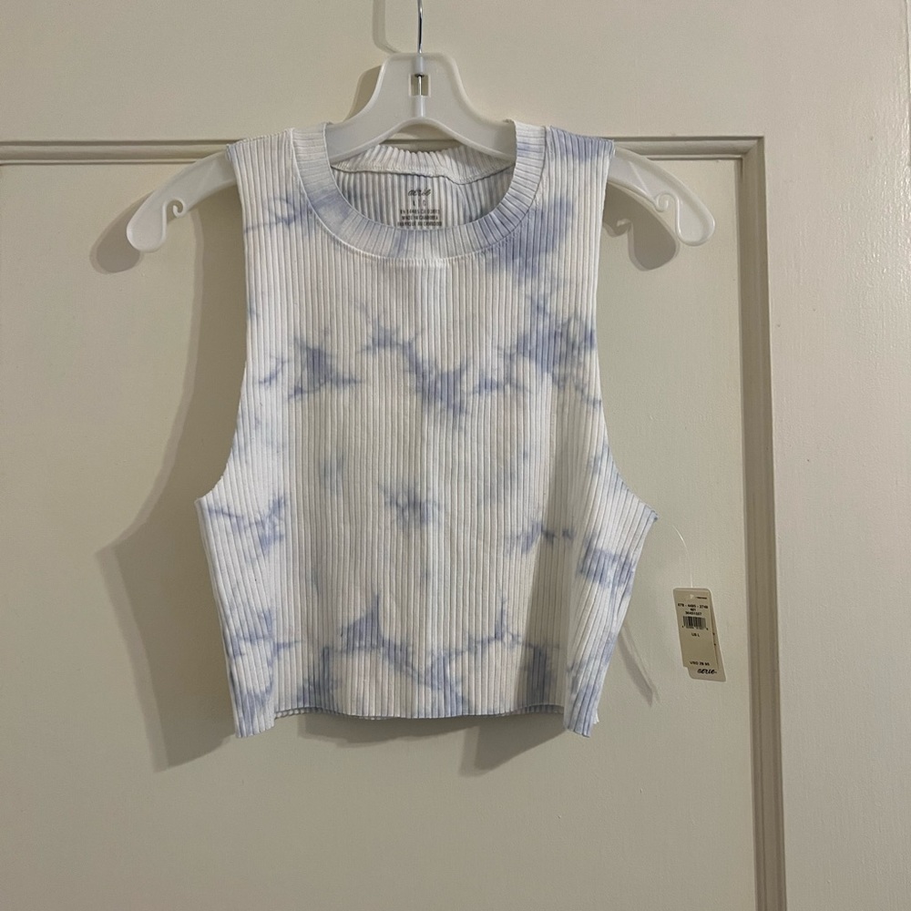 American Eagle crop top